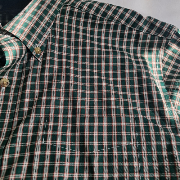 LL Bean Mens Traditional Fit Plaid SS Button Dwn Shirt L REG Green White Red - Picture 4 of 7